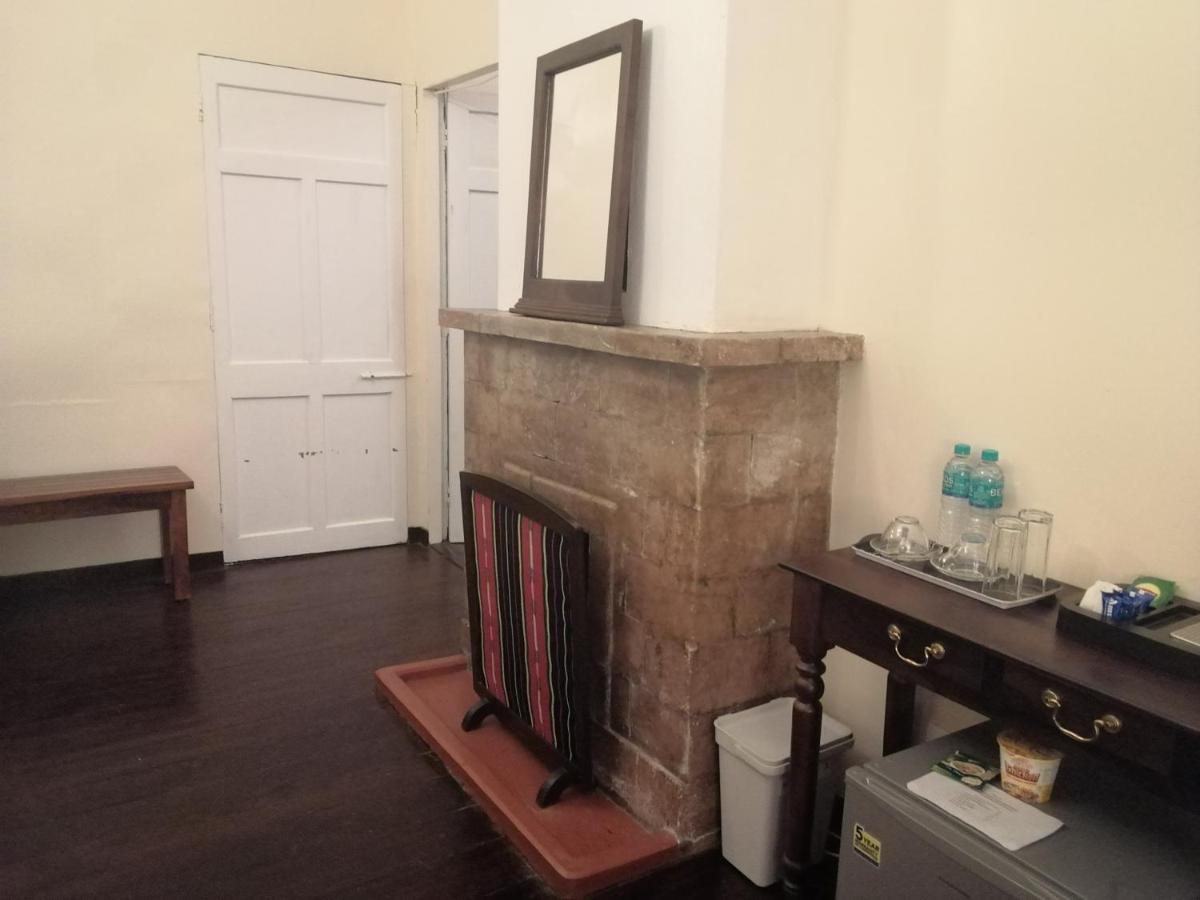 Montevideo Boutique Homestay Shillong Exteriör bild